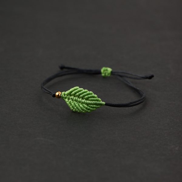 LEAF005
